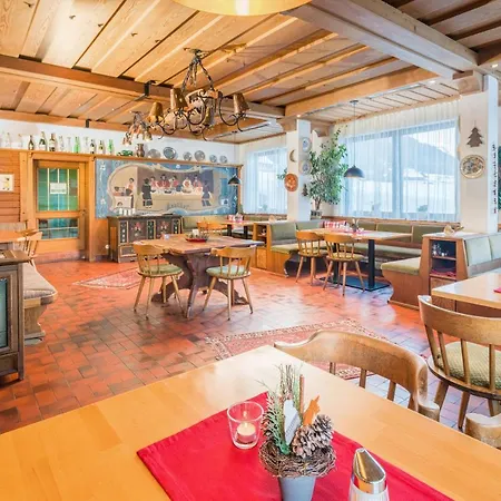 Knollhof 3*
