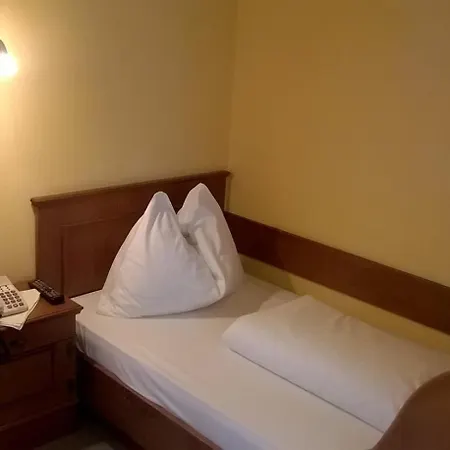 Hotel Knollhof 3*