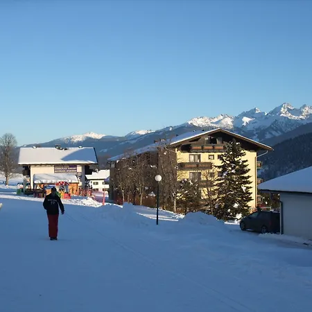 Hotel Knollhof 3*