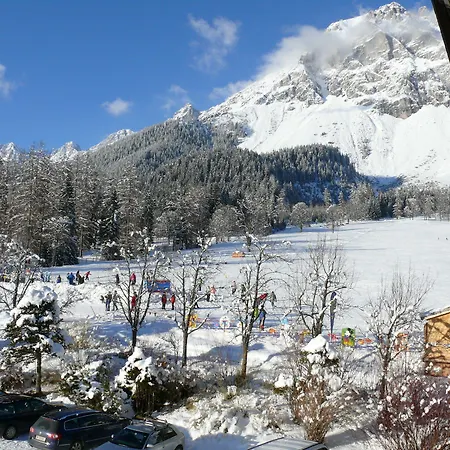 Knollhof Hotel 3*
