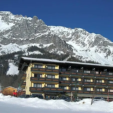 Ξενοδοχείο Knollhof 3*
