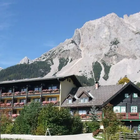 Knollhof Hotel Ramsau am Dachstein